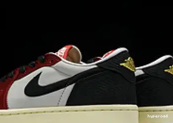 Hyperoad Room Retro Jordan 1 Trophy OG Low Home 0608